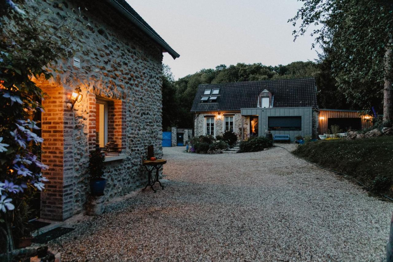 Le Clos Du Buisson Saint-Julien-de-la-Liegue المظهر الخارجي الصورة