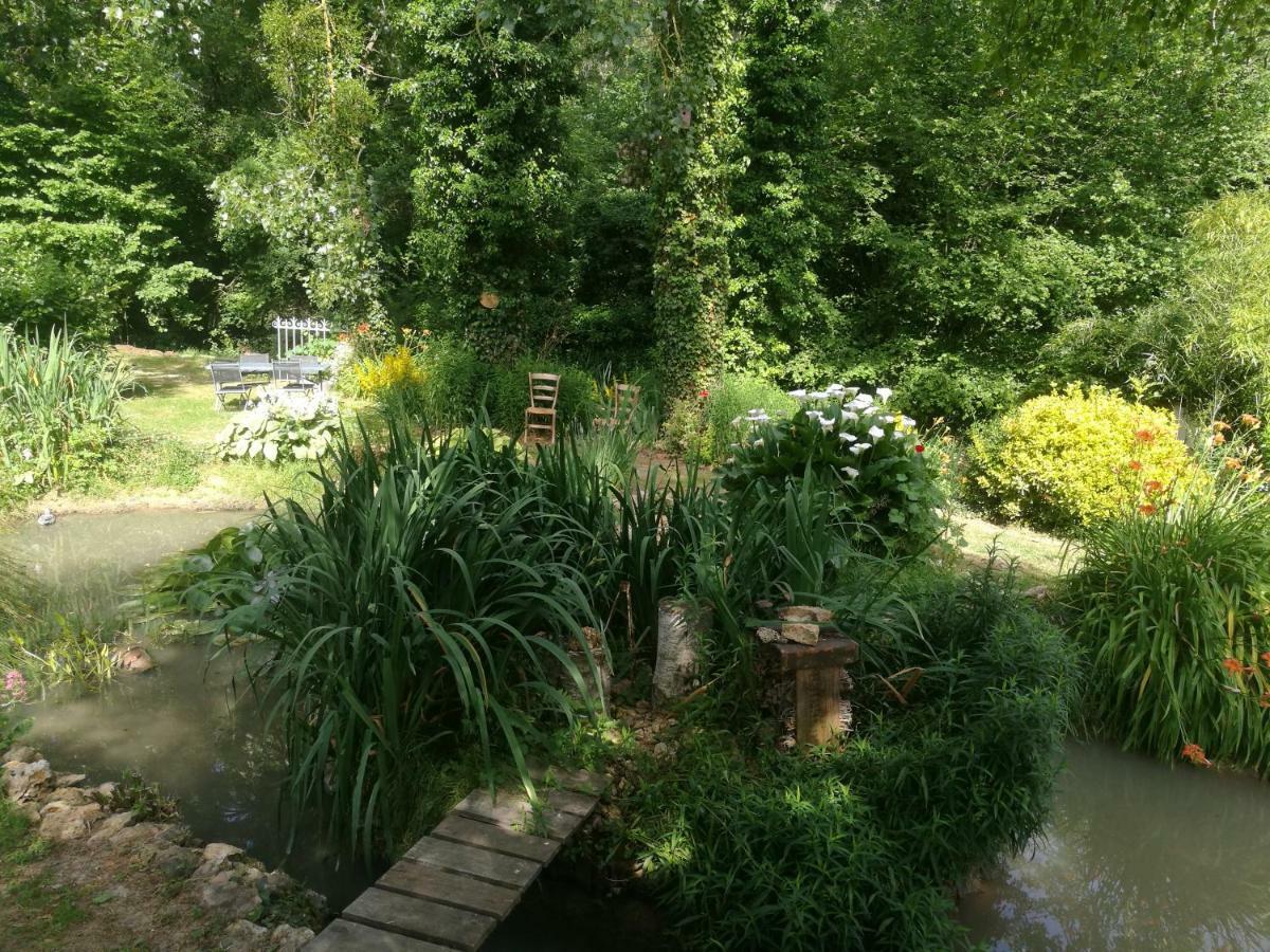Le Clos Du Buisson Saint-Julien-de-la-Liegue المظهر الخارجي الصورة