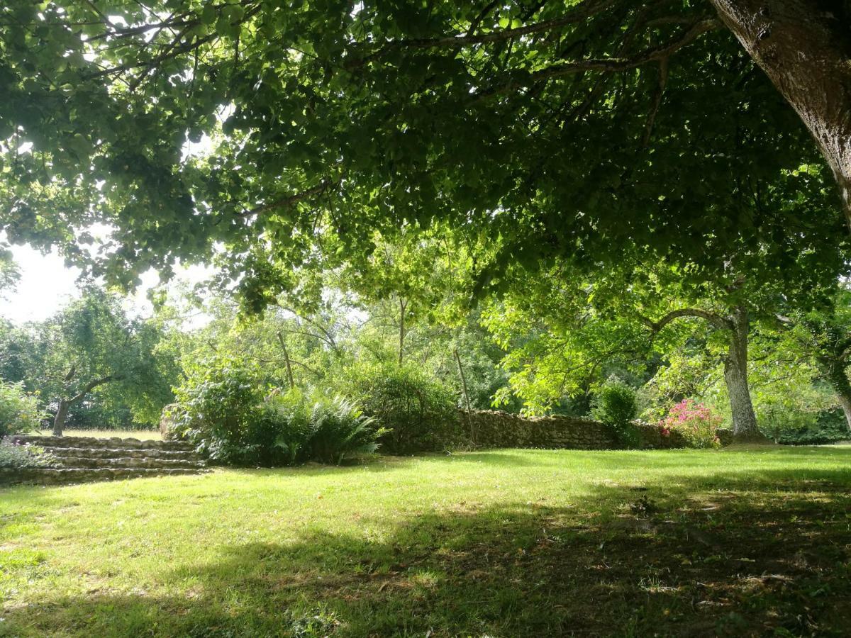 Le Clos Du Buisson Saint-Julien-de-la-Liegue المظهر الخارجي الصورة