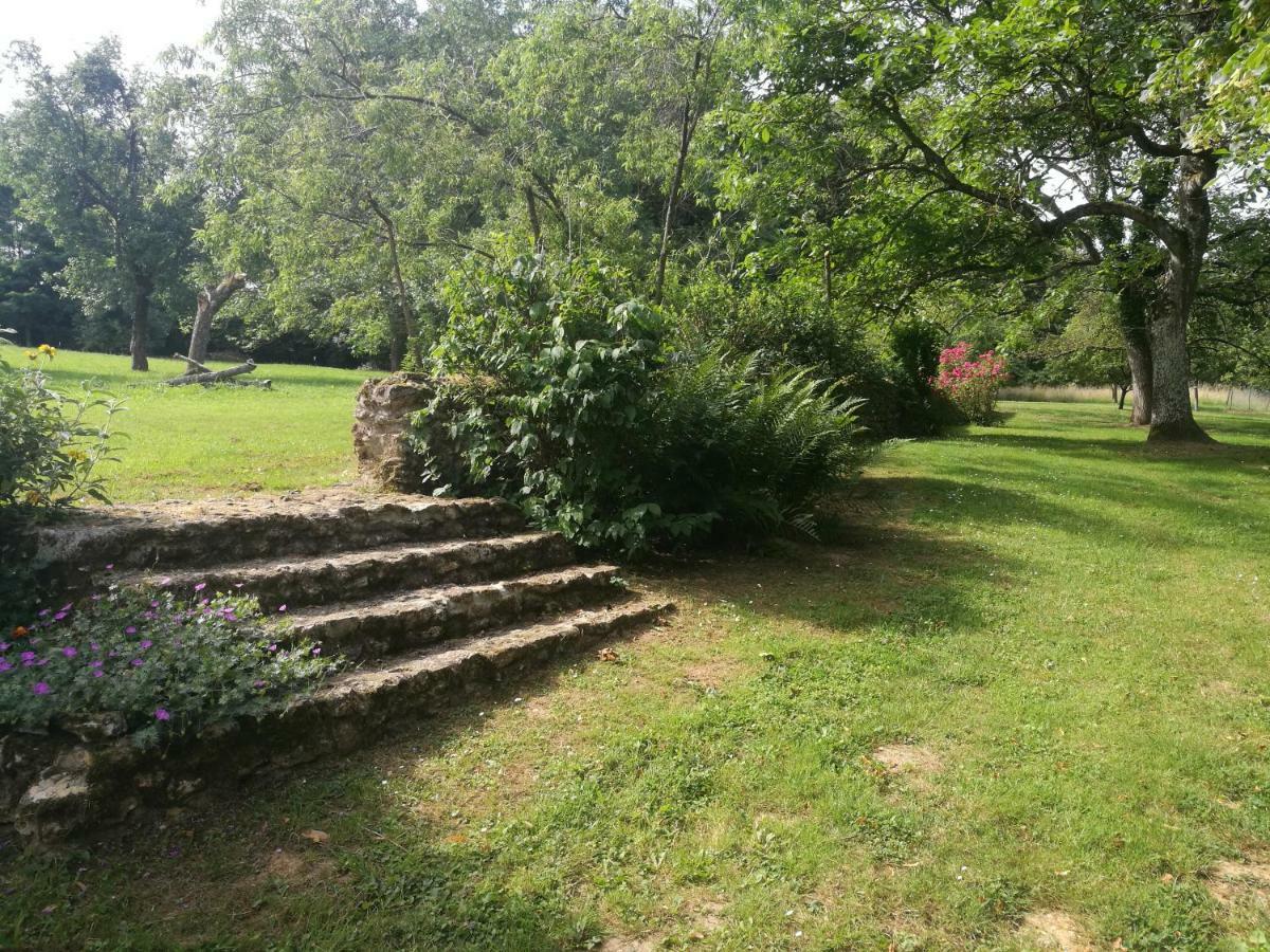Le Clos Du Buisson Saint-Julien-de-la-Liegue المظهر الخارجي الصورة