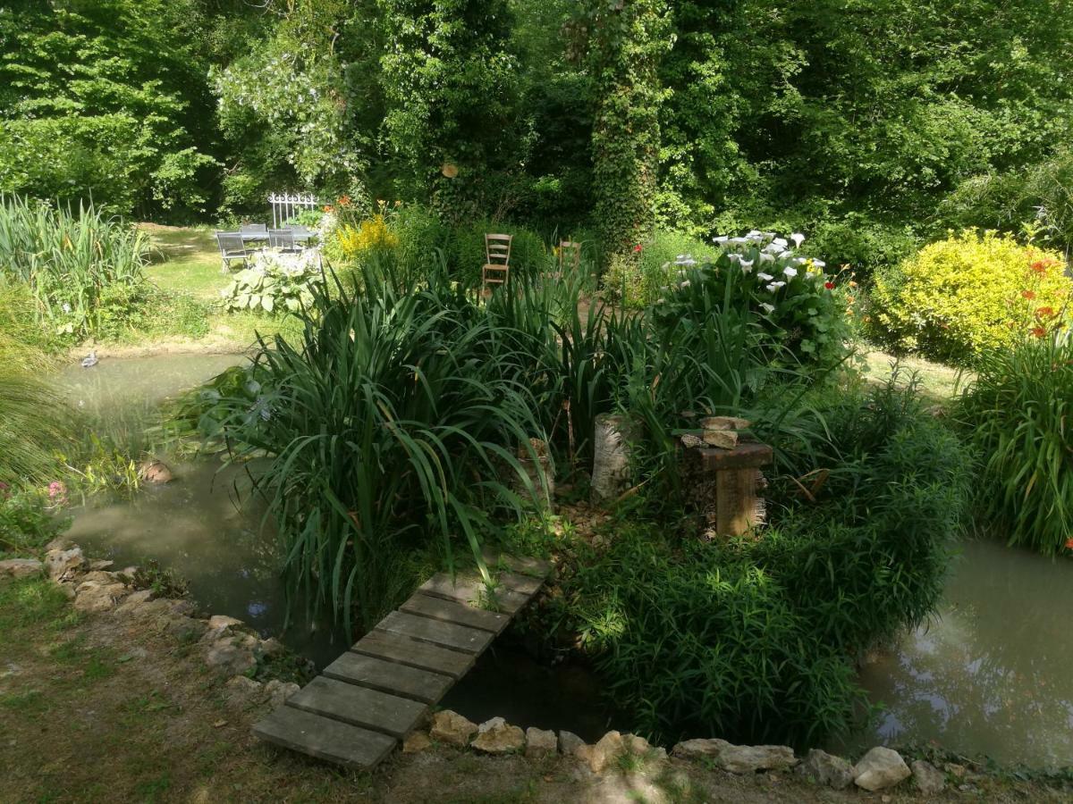 Le Clos Du Buisson Saint-Julien-de-la-Liegue المظهر الخارجي الصورة